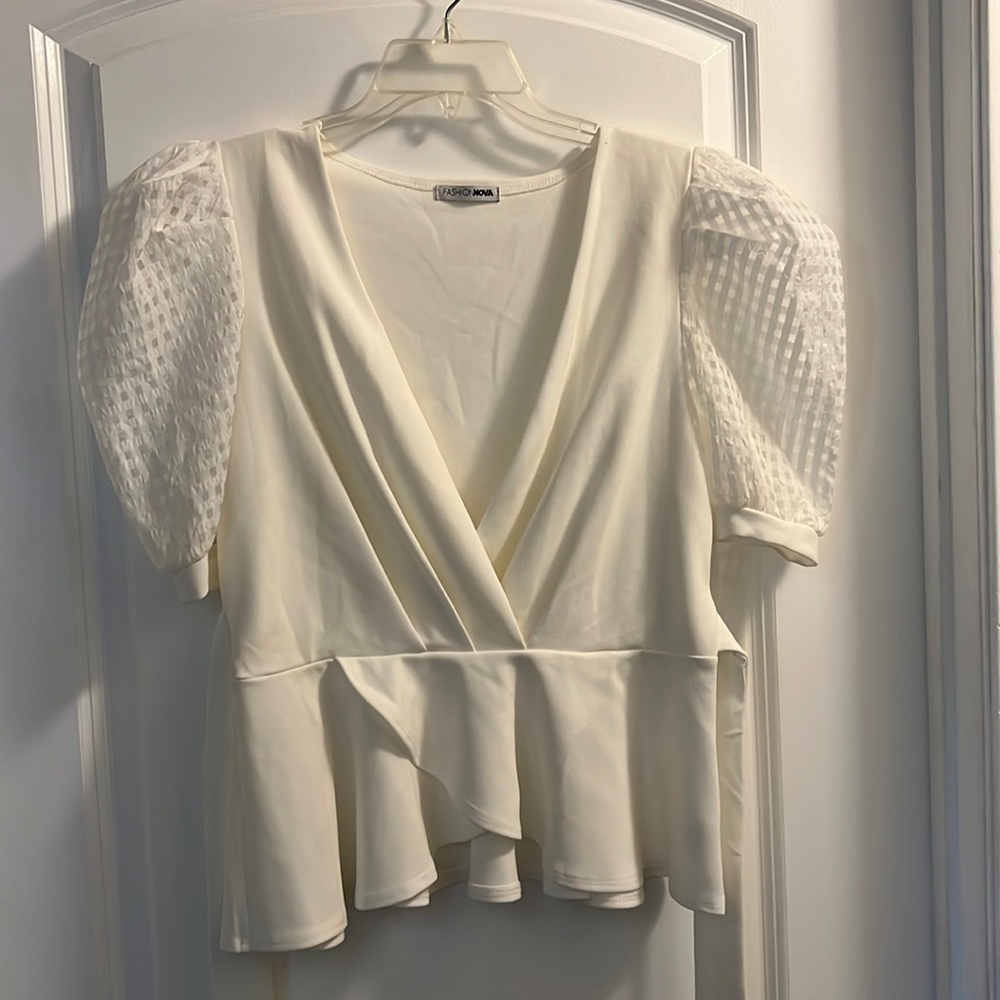 Fashion Nova Blouse.